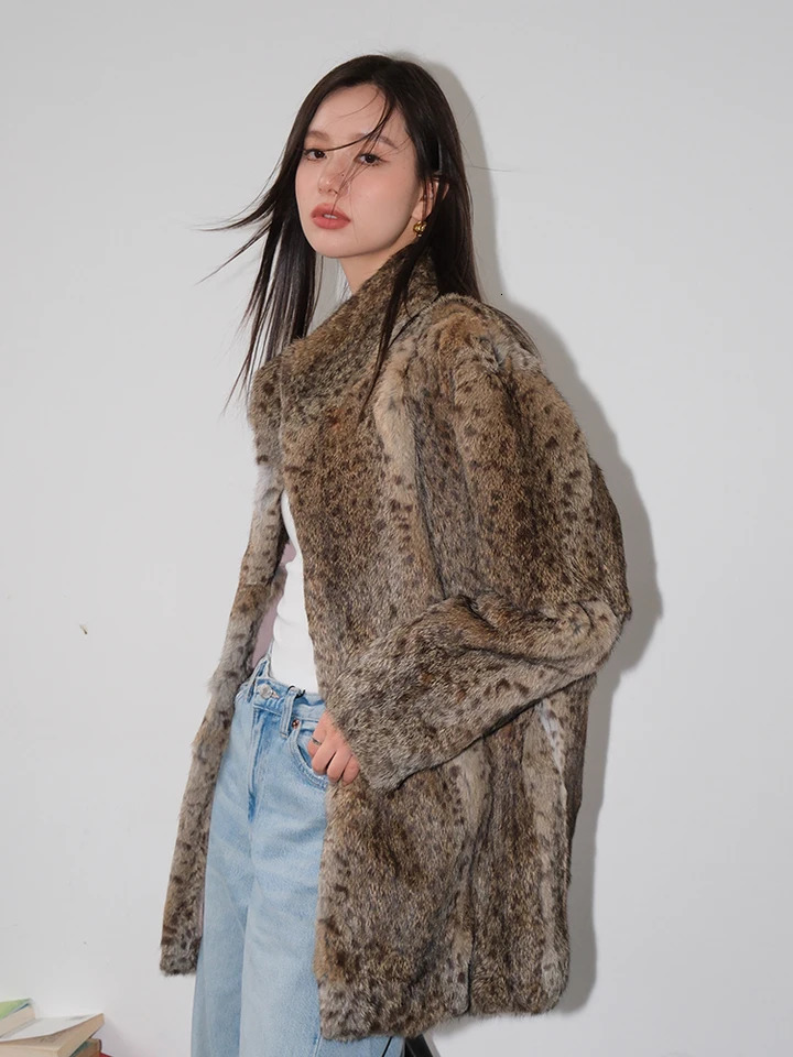 Rabbit Fur Frame Collar Fashion Womens Fur Coat Classic Leopard Pattern Elegant Fur Coat Medium Length Warm 241210