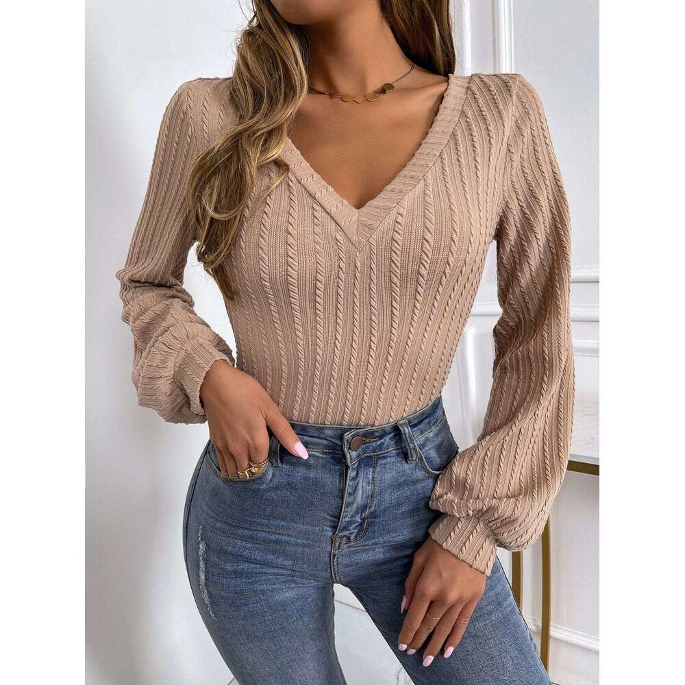 2014 autumn winter new style front rear large V-neck base top, European and American lantern sleeves slim fit T-shirt for women