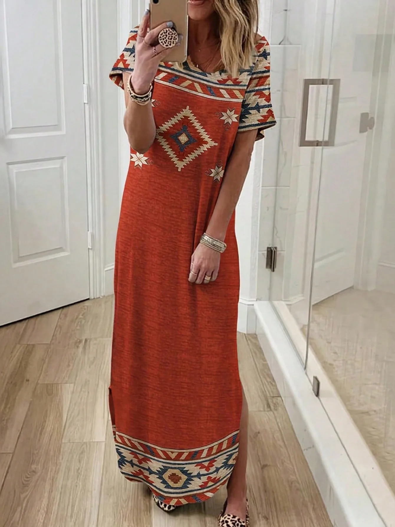 Womens ethnic holiday casual geometric print short sleeved knitted long skirt 241212