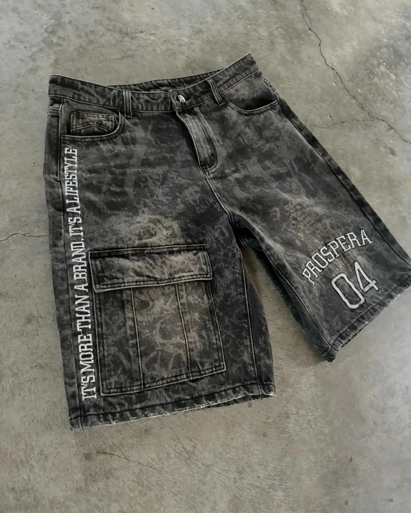 Y2k pants hiphop retro letter printed mens shorts loose casual sports denim Gothic 241211