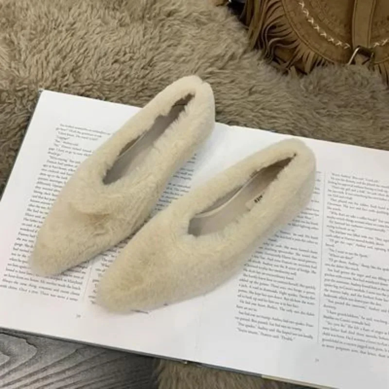 Pointed Toe Fur Ballet Flat Shoes Womens Shoes Winter Warm Plush Shallow Load Womens Comfortable Fur High Heels Dress Shoes Zapatos MUJI 241213