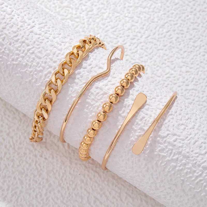 4pcs Punk Cu Cuban Chain Bracelets Set for Women Simple Thick Gold Color Charm Bracelets Fashion Jewelry Accories NewXJ241214