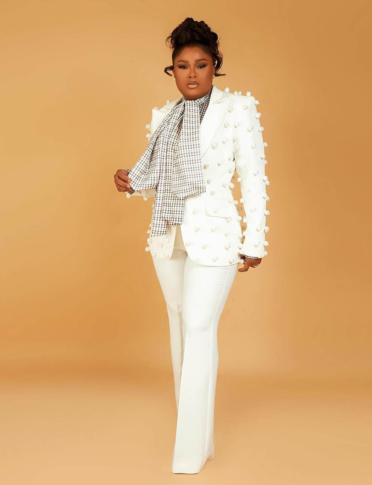 Unique Women Suits 2 Pieces Sets Pants Coat Blazer Ladies Outfits Peaked Lapel One Button Fashion Mother Of The Bride Suits Customized