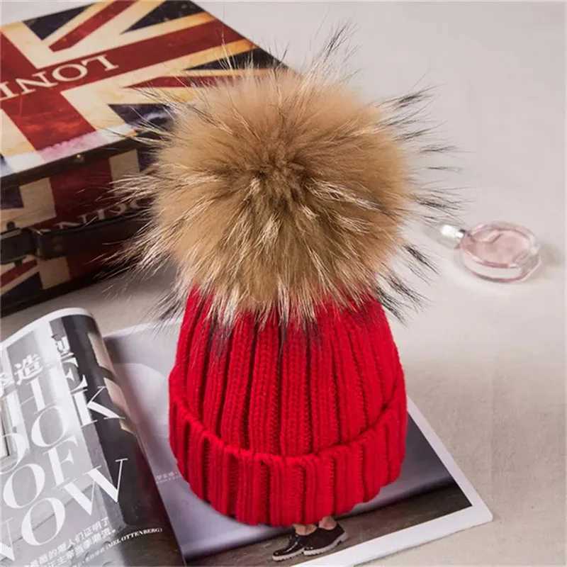 Winter Womens Genuine Raccoon Fur Pom Poms Hat Boys and Girls Hat Knitted Hat Thick Womens Skull Bean W241213