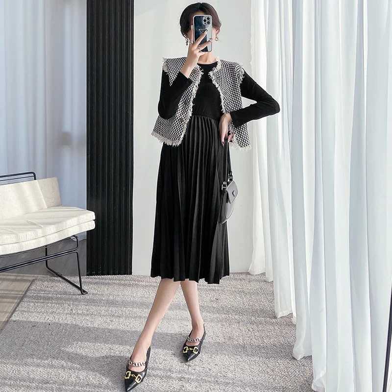 Fashion Materni Dress for Autumn Long Sleeve O-neck High Waist Black Elegant Pregnant Woman Pleated Dress Long Velour DressesXJ241213
