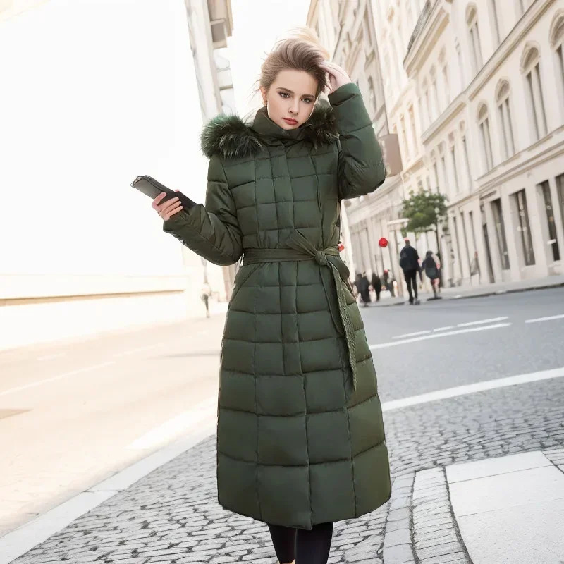 2024 Winter Jacket Womens Warm Cotton Pad Black Park Quilted Top Coat Hooded Belt Thick 241212