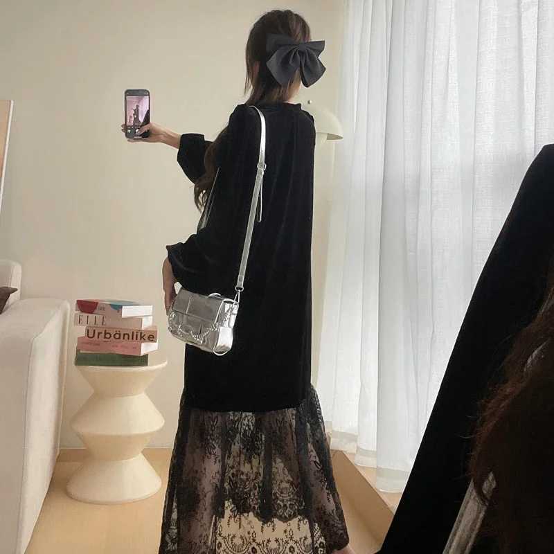 2025 Korean Sle Materni Par Dress Plus Size Long Sleeve O-neck Lace Patchwork Velour Dress Pregnant Woman Fishtail DressesXJ241213