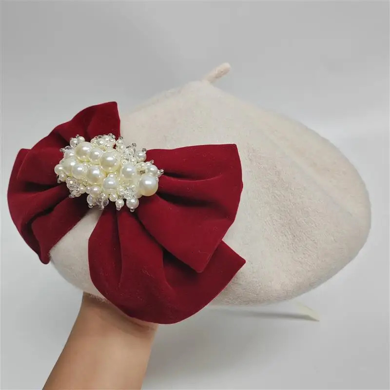 Womens autumn and winter black wool lacquered hat large velvet bow elegant pea fashion sweet artist beret 241210