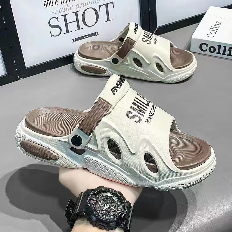 2025 free shipping new designer slippers for mens sunmmer black green white Thick bottom anti slip Beach shoes outdoor Leisure slippers
