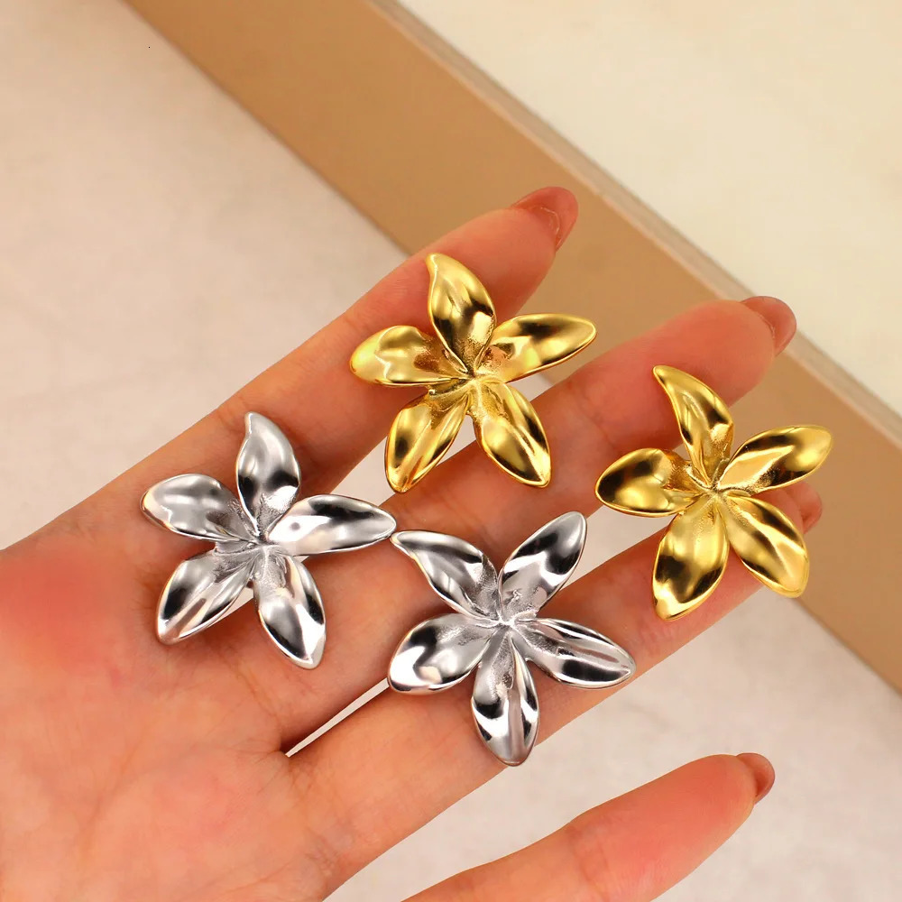 Retro Simple Stainless Steel Flower Earrings Jewelry Spring And Autumn Must-Have Personality Versatile Earrings 241214