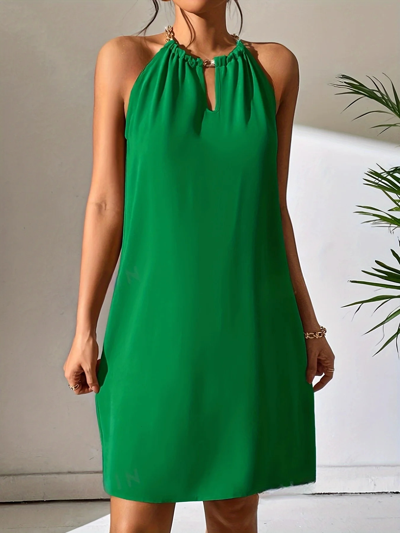2024 Summer Fashion Womens Green Elegant Leisure Sleeveless Dress Sexy Vacation Clothing 241212