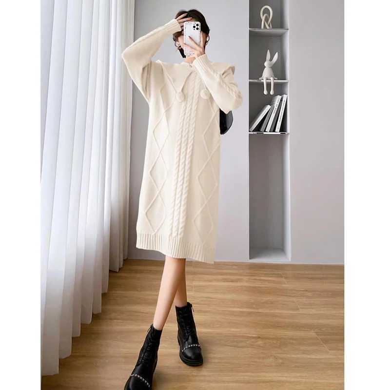 Mid Length Materni Fall Winter Sweaters Dresses Elegant Oversize Warm Pregnant Wear Fashion Korean Version Breastfeeding DressXJ241213