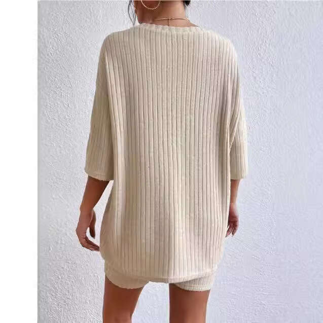 2024 New Knitted Casual Fashion Spring Commuter Round Neck Loose Women's Shorts Set for Europe and America