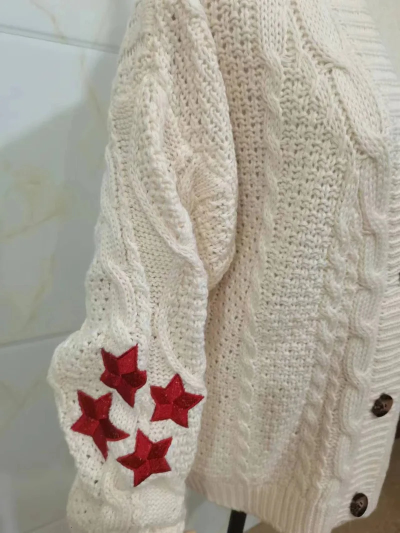 Red Star Embroidery Fashion Knitted Cardigan Vneck Long Sleeve Loose Sweaters 2024 Allmatch Streetwear Y2k Top Knitwear 241214