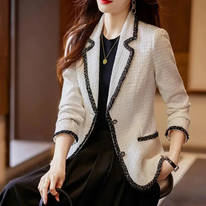 Autumn Winter Ladies Casual Blazer Women Black Green Beige Plaid Jacket Female Long Sleeve Single Breasted Slim Coat 241209