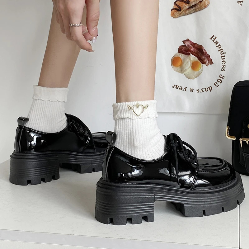 Lucy patent leather platform Loafers womens Preppy Style lace up Oxford shoes womens black thick soled Y2K womens shoes 241213