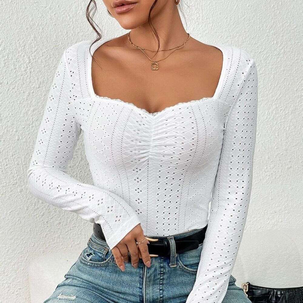 2023 European and American new French sweetheart collar embroidered eyelets pleated bust lace decorative T-shirt for women