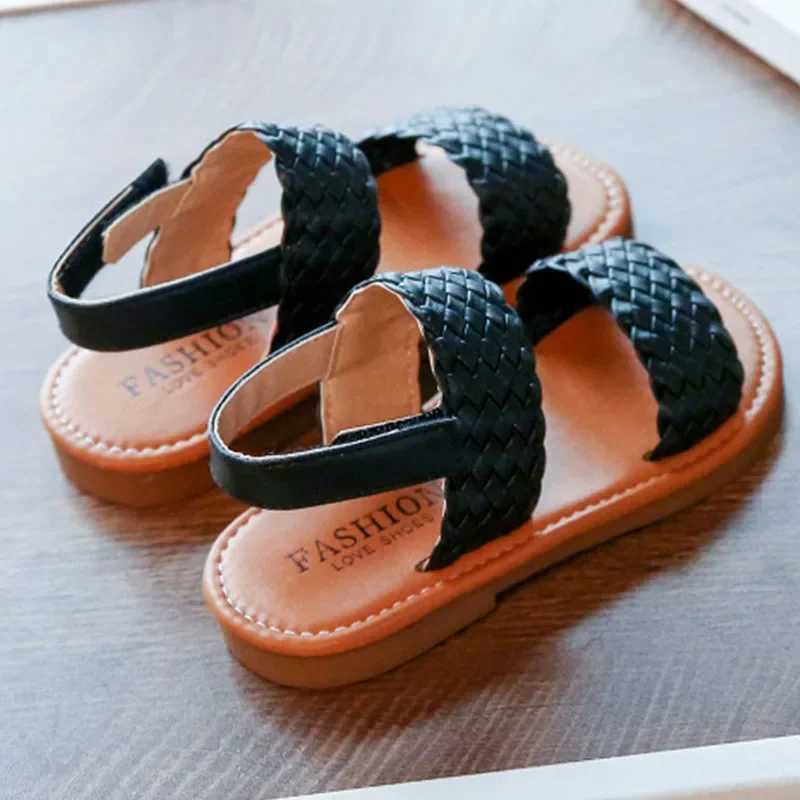 Sandals New Toddler Shoes Girl Summer Braided Vacation Beach Children Sandals Retro Weave Kids Sliders Back Strape Slingback Shoe G12286 H241213