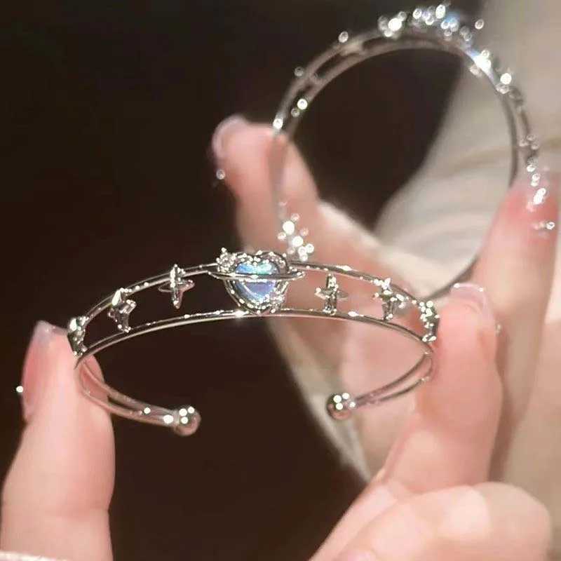 Kpop Y2K Blue Peach Heart Zircon Bracelet For Women Simple Crystal Cross Star Irregular Geometric Bracelet Aesthetic JewelryXJ241214