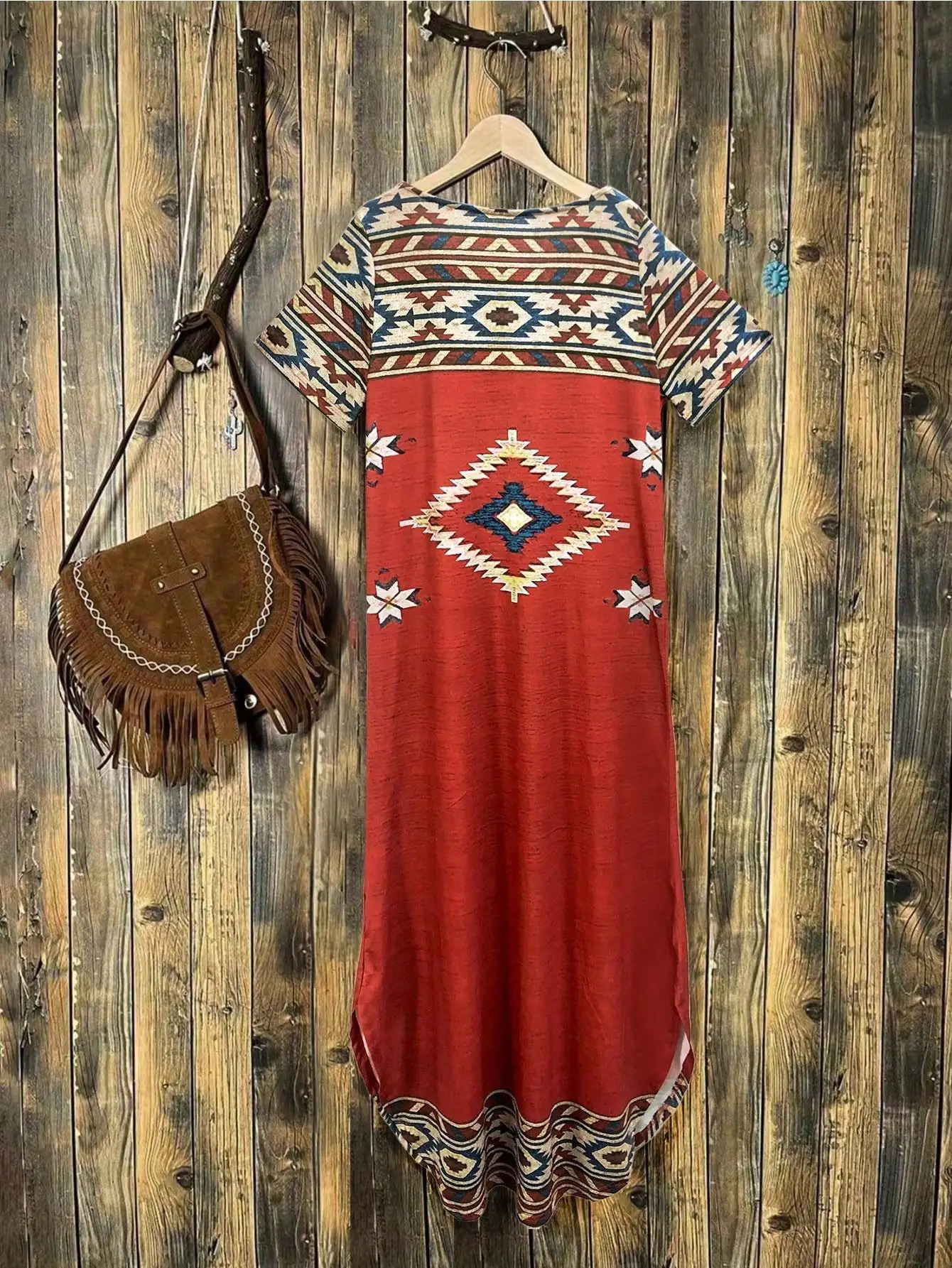 Womens ethnic holiday casual geometric print short sleeved knitted long skirt 241212