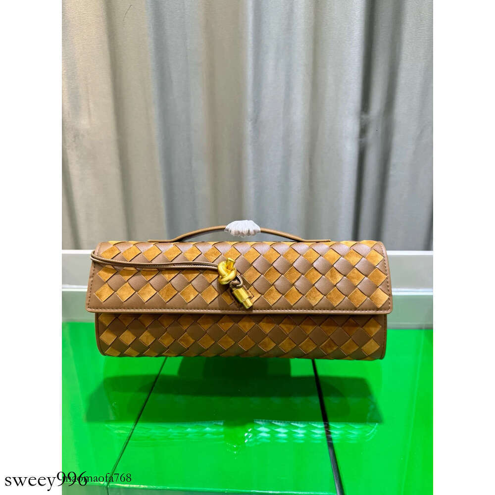 Chic Andiamo Real C… - image