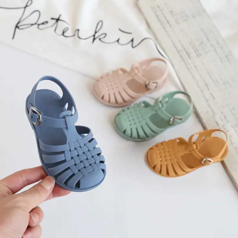 Sandals Childrens sandals womens summer wholesale stall source Korea baby childrens cave shoes 2024 new style Girls single H241213