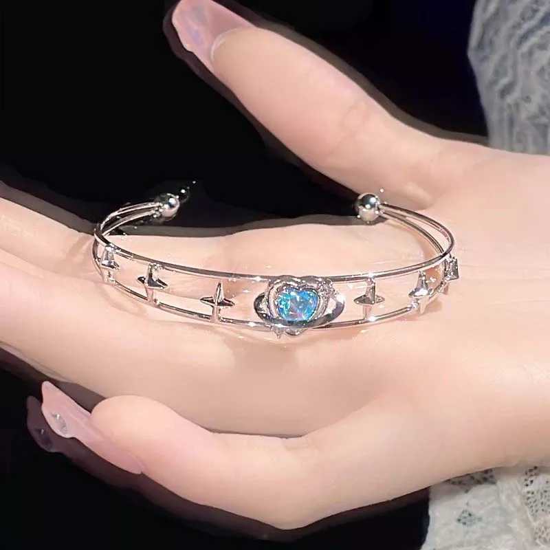Kpop Y2K Blue Peach Heart Zircon Bracelet For Women Simple Crystal Cross Star Irregular Geometric Bracelet Aesthetic JewelryXJ241214