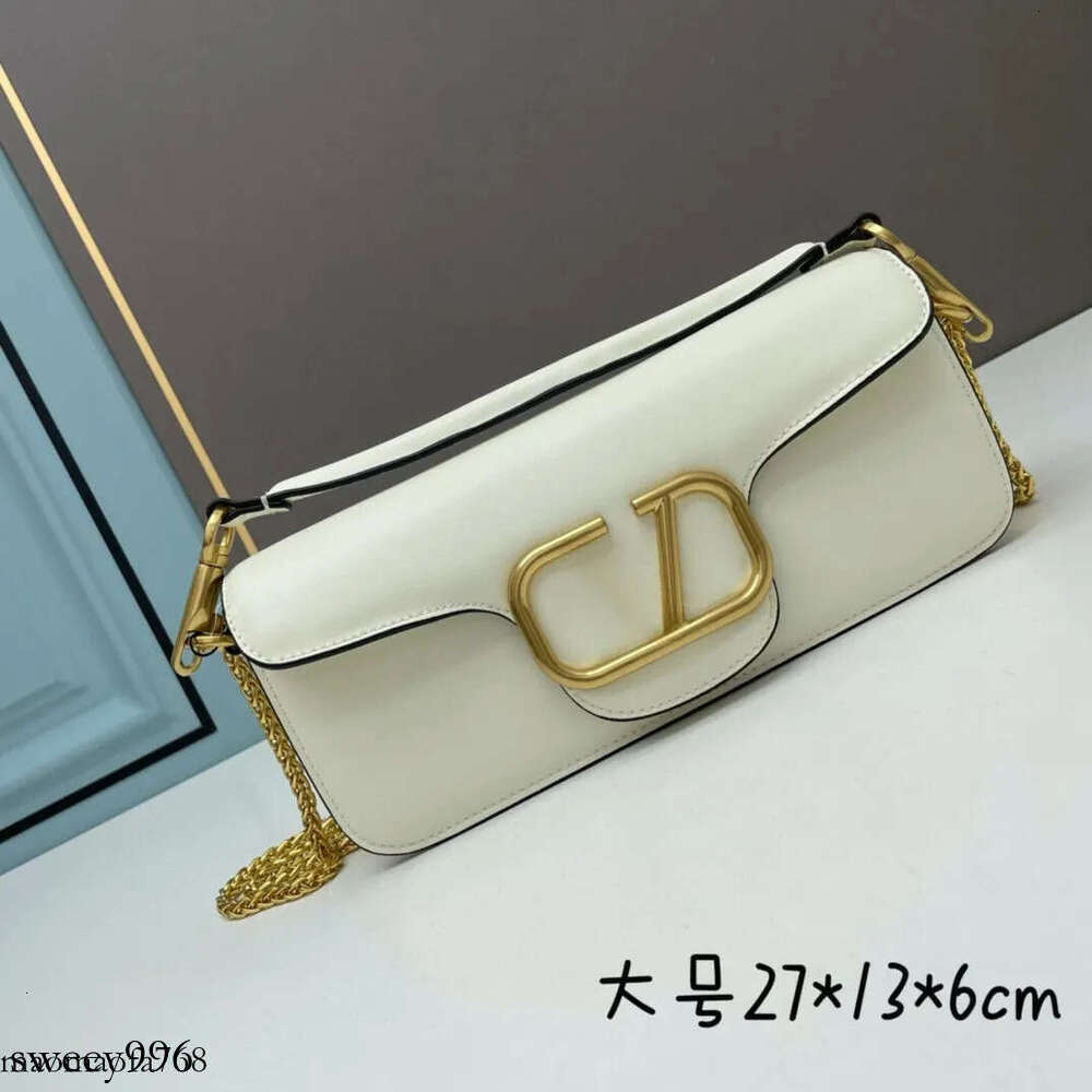 Commuter small square women's shoulder chain Fashion trend street photo dinner party work white-collar bag Free delivery AAAAA+