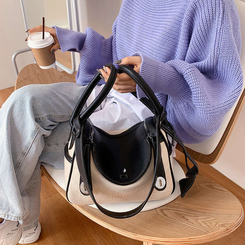 New Canvas Contrasting Color Hand-Held Pillow Bag With Niche Design, High-End Texture, Single Shoulder Crossbody Backpack