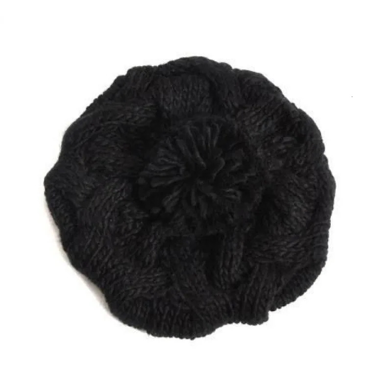 Lady Girl Twisted Hemp Flower Beret Vintage Artist for Women Warm Pompom Knitted Beanie Hat Outdoor Simple Ski Winter Cap 241214