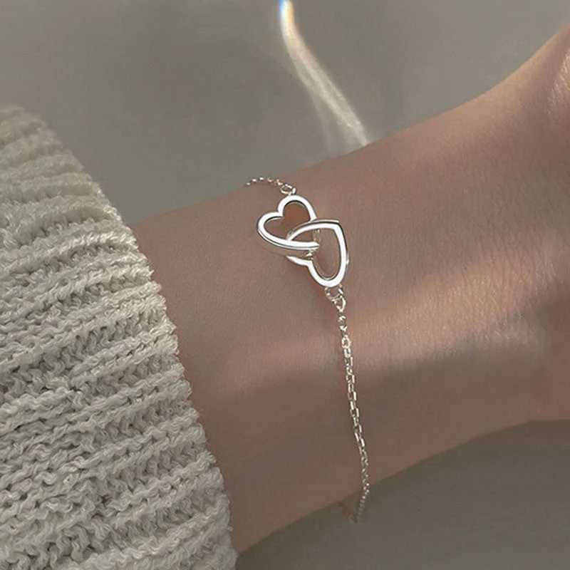 Simple Double Heart Pendant Bracelets For Women Couple Stainl Steel Sliver Chain Wedding Party Jewelry Valentines Day GiftXJ250109