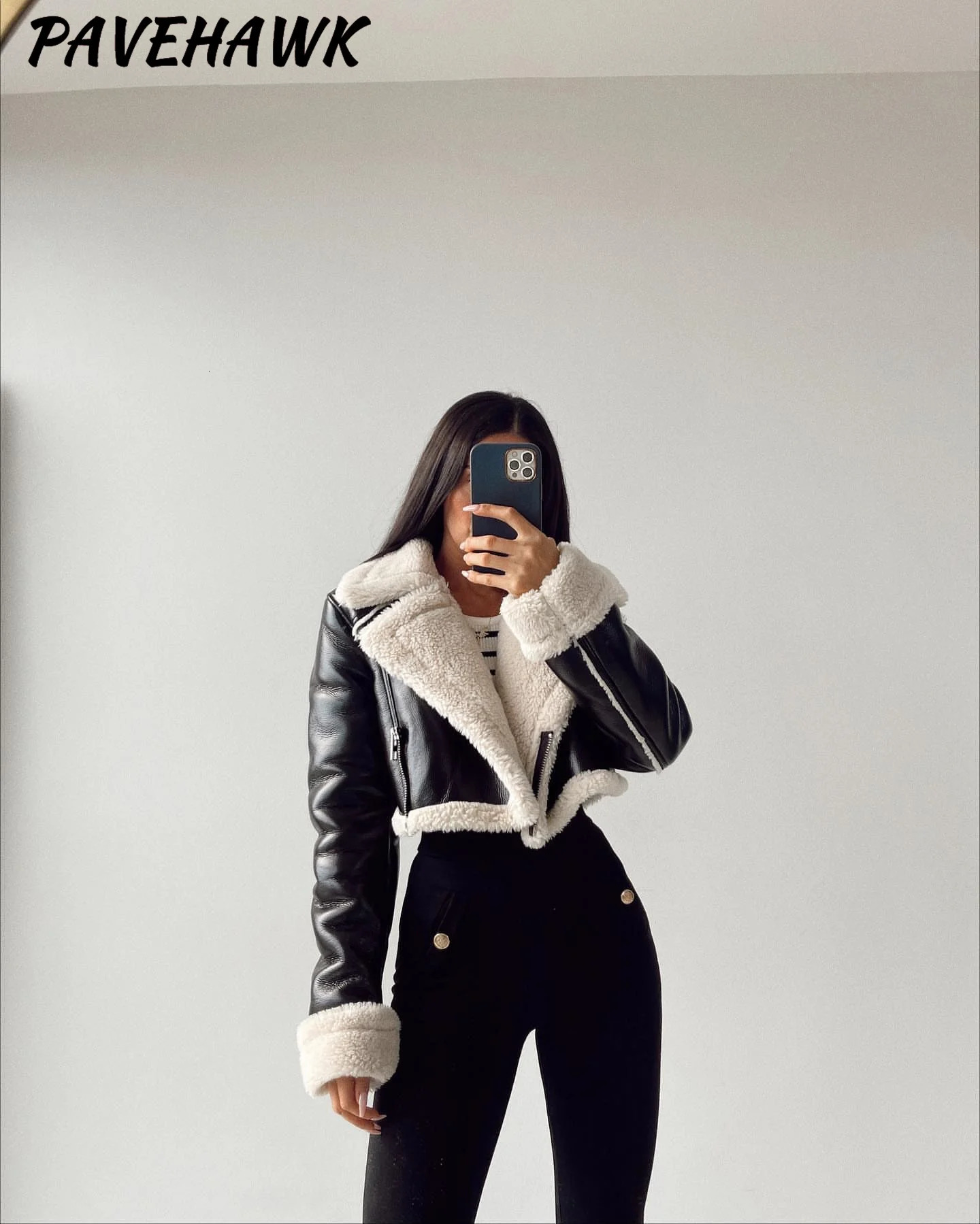 Womens cut PU leather jacket autumn and winter wool front zipper bomber tweed jacket solid long sleeved womens warm fur coat 241210