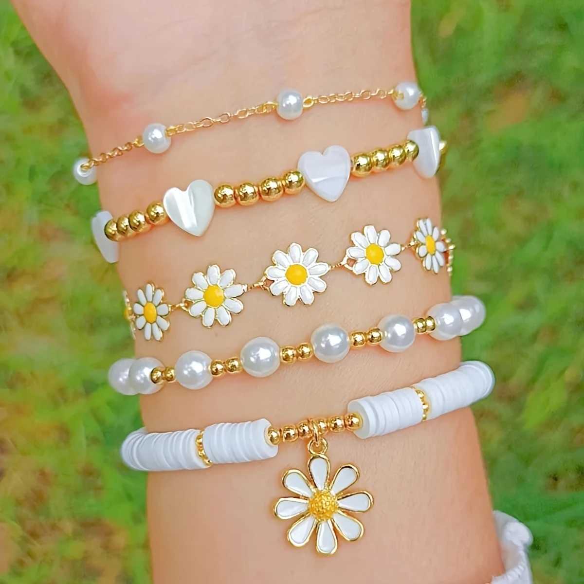 5pcs Daisy Flower Pendant Beaded Chain Pure And White Faux Bracelet SetXJ241214