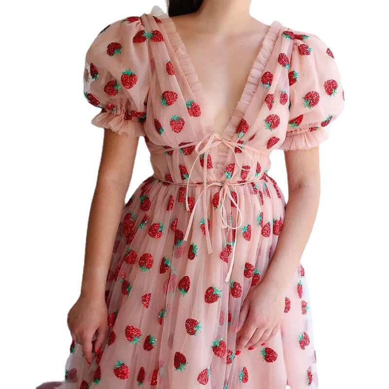 24 Dresses, French Strawberry Two-Color Sequined Long Skirt, Mesh Strap Pleated Dress, Summer