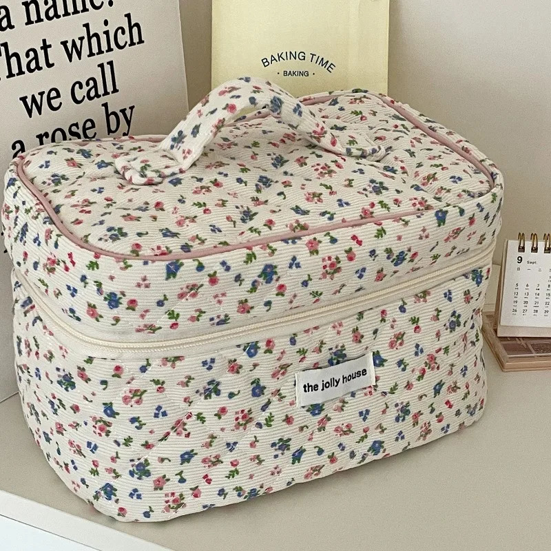 1 Cute Bedding Cotton Makeup Bag Womens Zipper Makeup Organizer Clothing Handbag Box Shape Girl Portable Toilet Box 241212