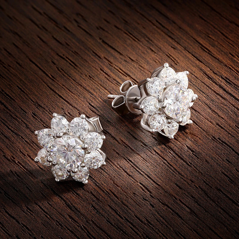 Halaile D Color S925 Sterling Silver Sunflower Stud Earrings with GRA Women Trendy Fine Jewelry Sparkling Gift 241214