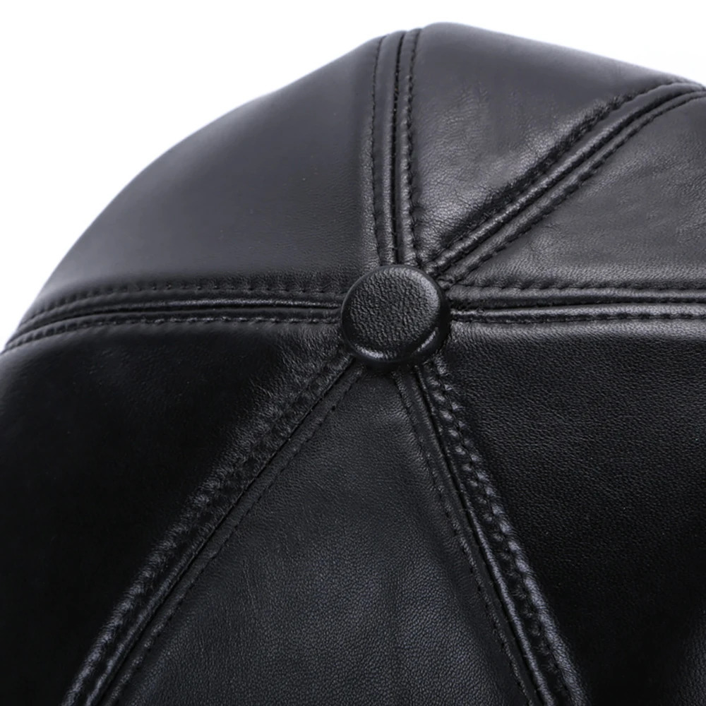 2024 selling genuine sheepskin leather beret mens black casual duckbill hat retro 100 winter warm flat 241210