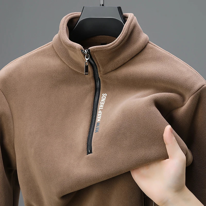 High end half zipper stand up collar sweatshirt men trend letter embroidery Korean sweater winter velvet warm pullover 241209