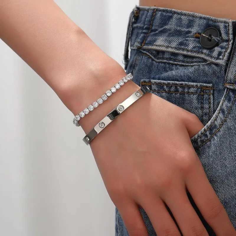 2pcs/set Luxury Dangles Bracelets for Women Teen Girls Cubic Zirconia Cuff Bangle Friendship Jewelry Witn Gift ofXJ241214