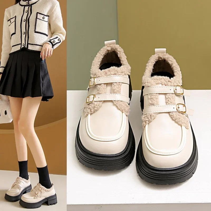 British Style Leather For Girls Winter 2024 Thick Soled Lamb Wool Warm Uniform School Cotton Shoes Plush PU Woman