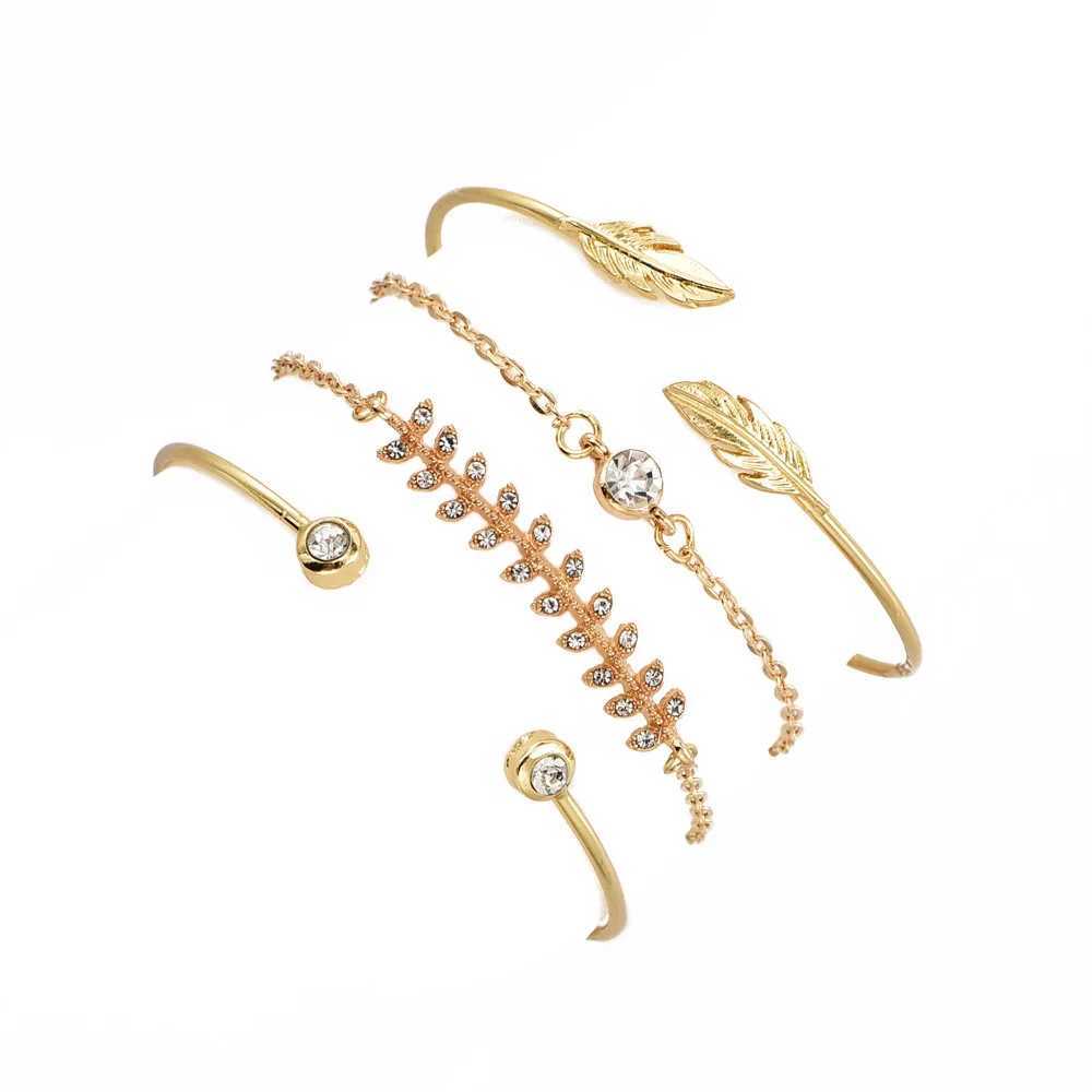 Punk Charm Bracelet Fashion New Temperament Popular Jewelry Crystal Womens 4-piece Set Bracelet WholesaleXJ241214