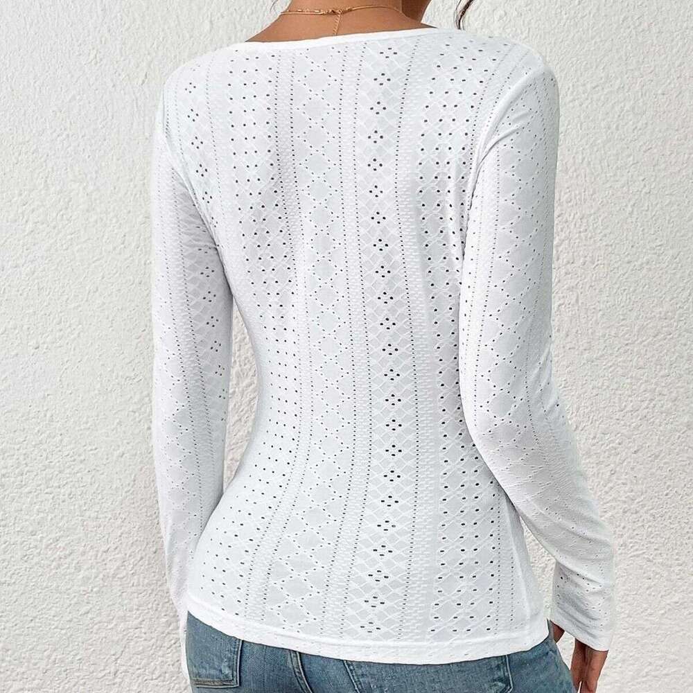 2023 European and American new French sweetheart collar embroidered eyelets pleated bust lace decorative T-shirt for women