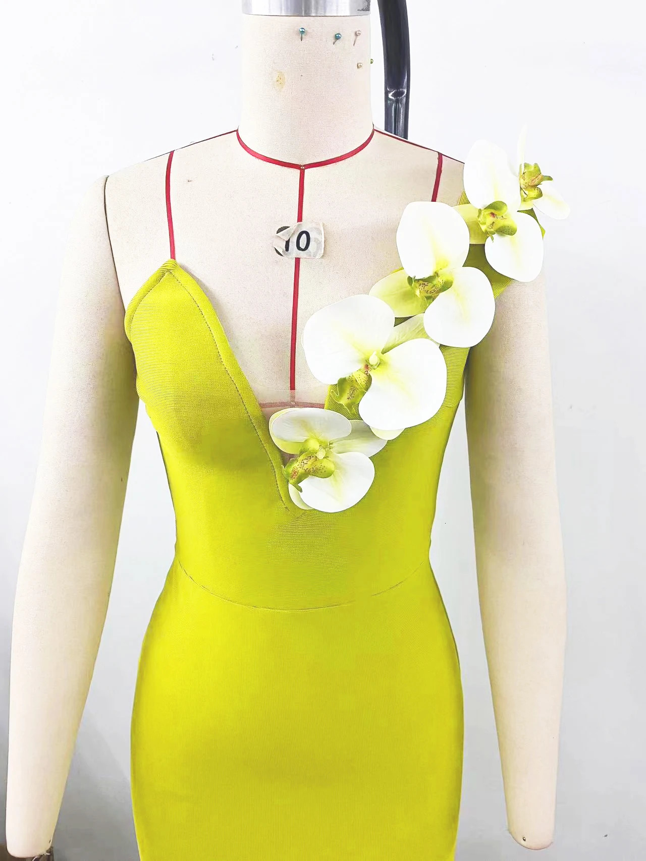High quality womens sexy shoulder dress celebrity evening elegant party flower one body sleeve 241212