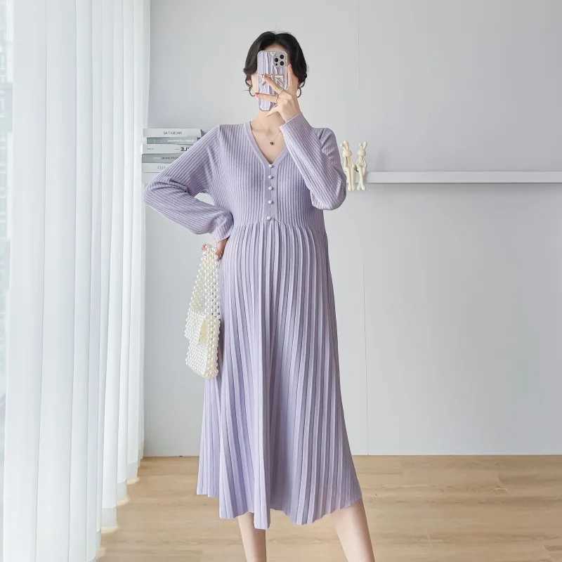 Pregnant Dresses 2024 Womens Spring 2024 New Fashionable V-neck Woolen Materni Clothes Elegant Chic Solid Color Korean SleXJ241213