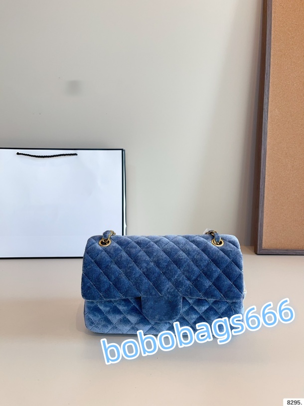 Designer Underarm Small Handbags Women Shoulder Bag Soft Hobo Half-moon ladies Baguette Purse Chain Strap Croissant bags fashionCosmetic Bags Cases Camera Bags