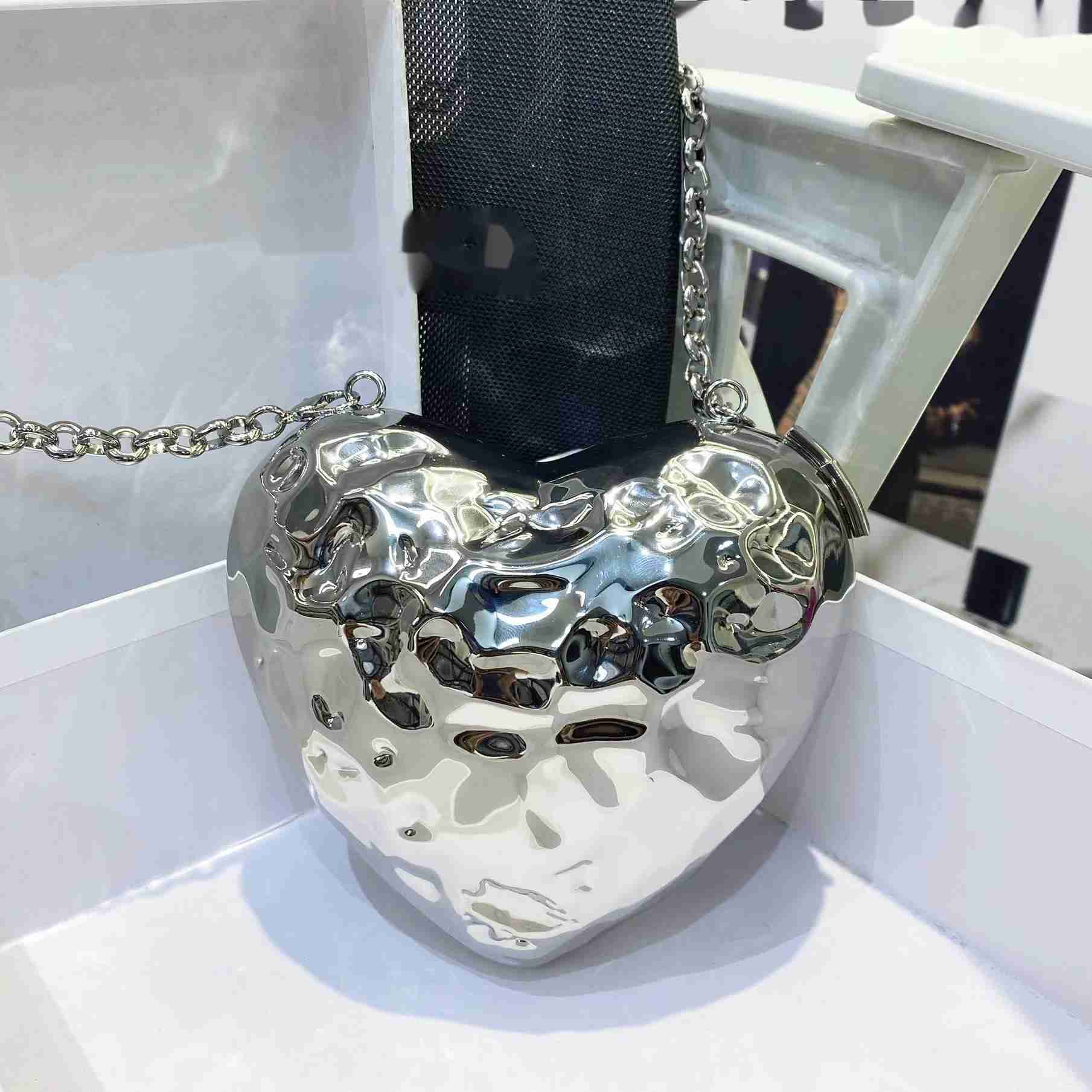 Metal Silver Mini Love Alien Meteorite Box Shell Bag Banquet Key Lipstick Chain Crossbody Small Bag Girl