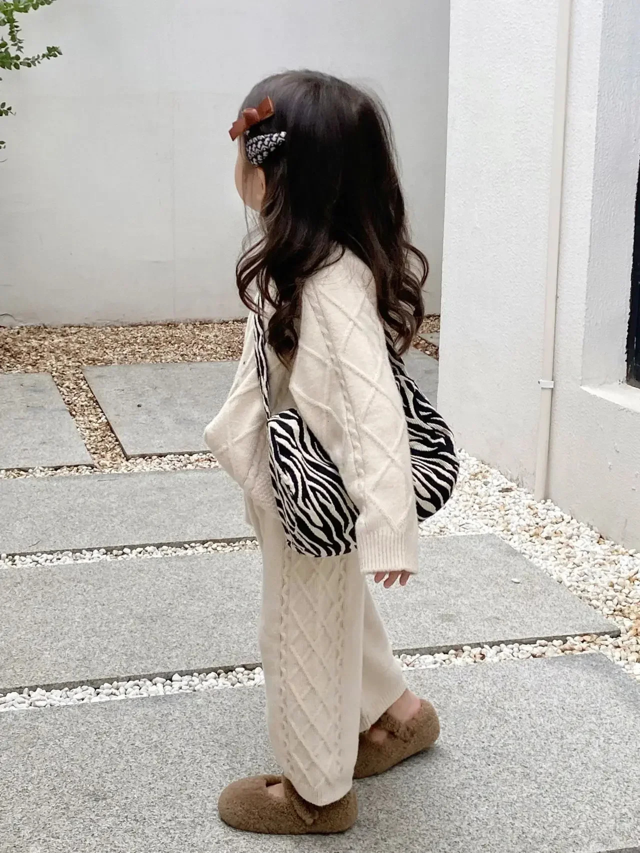 Girls Clothes Suit Korean Style Autumn Winter Vintage Twisted Flower Knitted Set Baby Warm Sweater Casual Two Piece Set 241213