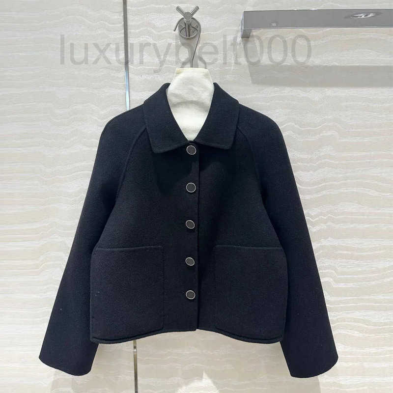 Women's Jackets Des… - image