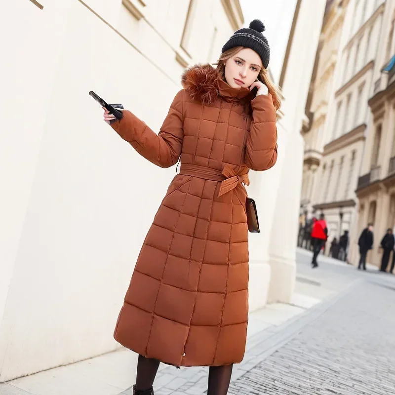 2024 Winter Jacket Womens Warm Cotton Pad Black Park Quilted Top Coat Hooded Belt Thick 241212