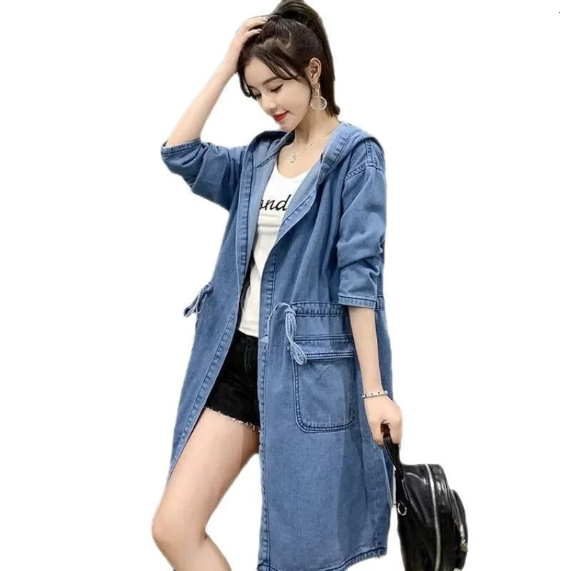 2024 SpringAutumn Hooded Jeans Jacket Womens Long Wind Block Large Denim Casual Top Loose 241211